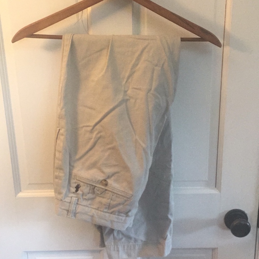The Polo Chino classic fit